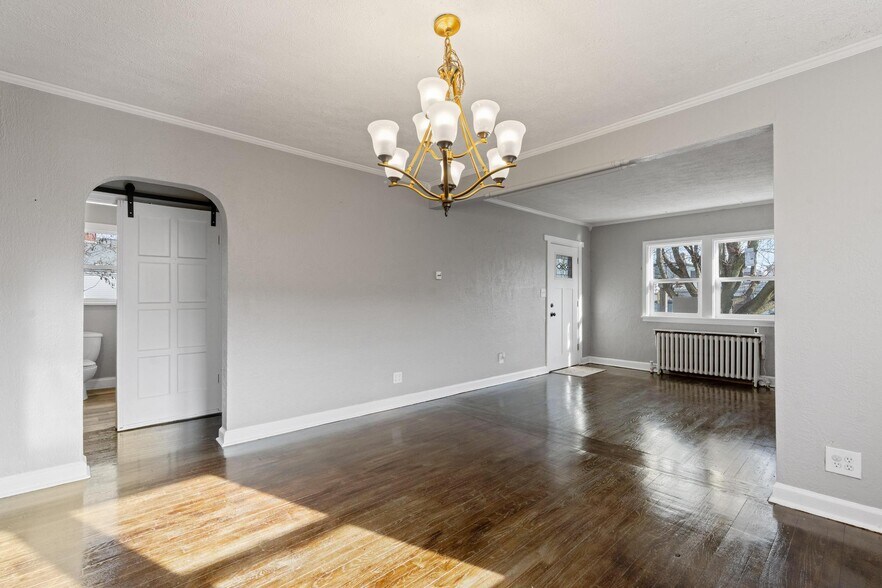 More Photos Of 1271 Harker St, Dayton Auto Repair For Sale