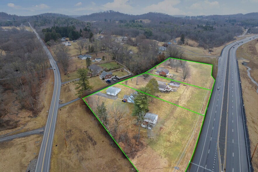 More Photos Of 102-108 Allemande Ln, Valencia Land For Sale