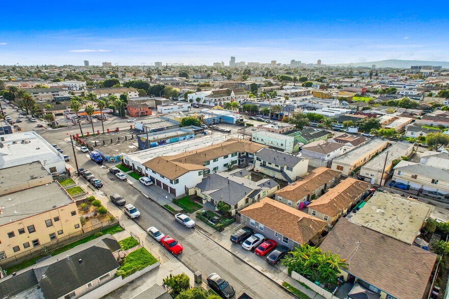 More Photos Of 1341 Stanley Ave, Long Beach Apartments For Sale