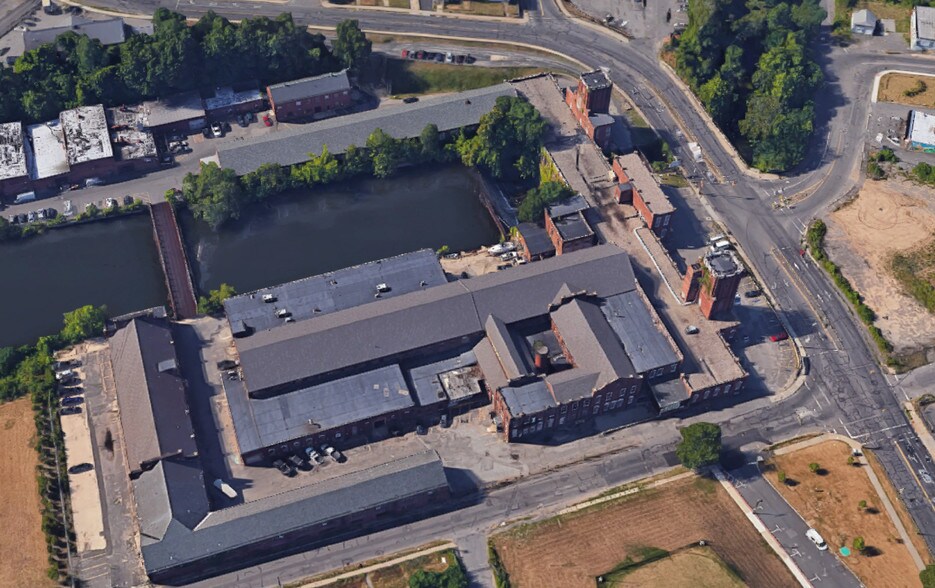 More Photos Of 1 Allen St, Springfield Manufacturing For Lease