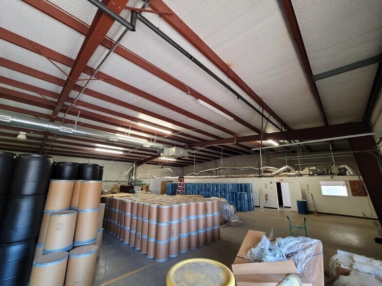 More Photos Of 3500 Dime Cir, Austin Warehouse For Lease