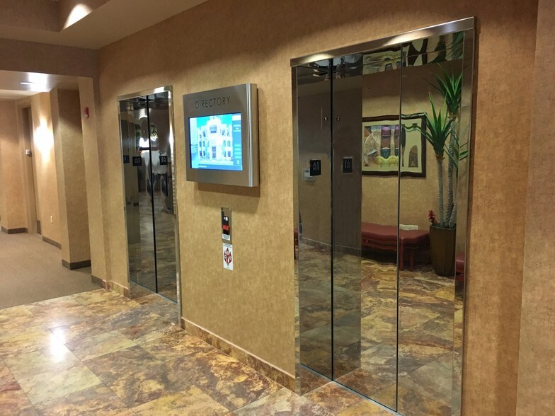 More Photos Of 5470 Kietzke Ln, Reno Office For Lease