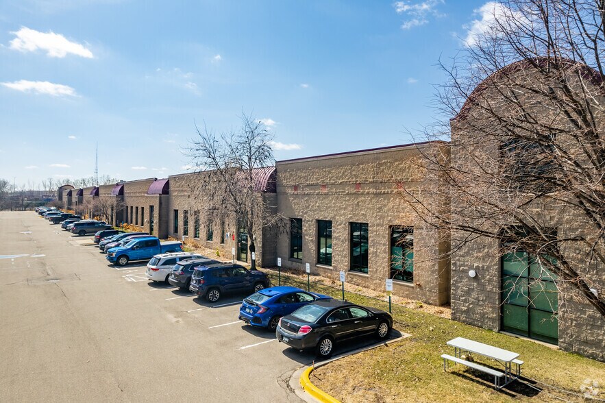 More Photos Of 701-721 Kasota Ave SE, Minneapolis Light Distribution For Lease