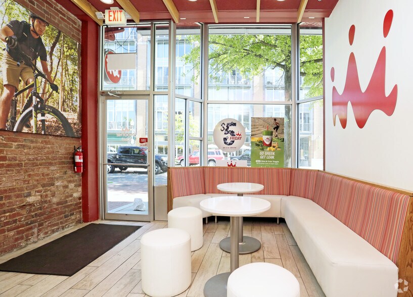 More Photos Of 1450 P St NW, Washington Storefront For Sale