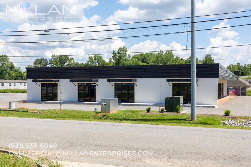 Primary Photo Of 106 Collier Rd, Clarksville Storefront Retail Office For Lease