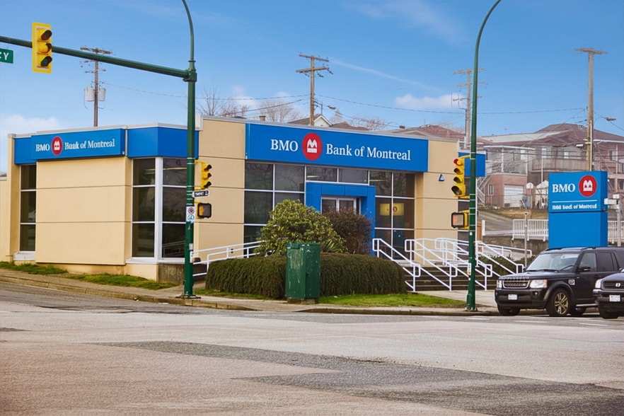 More Photos Of 3290 Grandview Hwy, Vancouver Bank For Sale