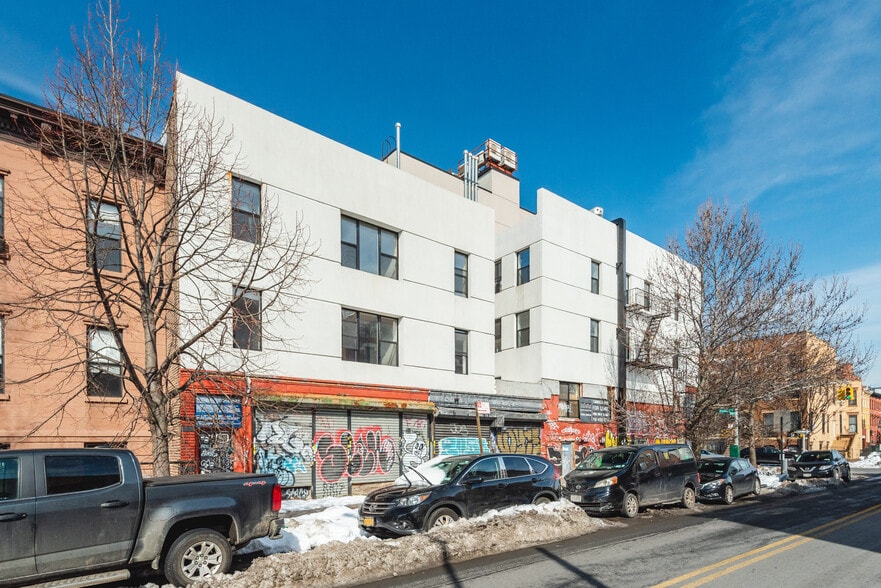 More Photos Of 446 Franklin Ave, Brooklyn Apartments For Sale