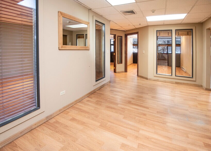 More Photos Of 47 E Beaver Creek Blvd, Avon Hotel For Lease