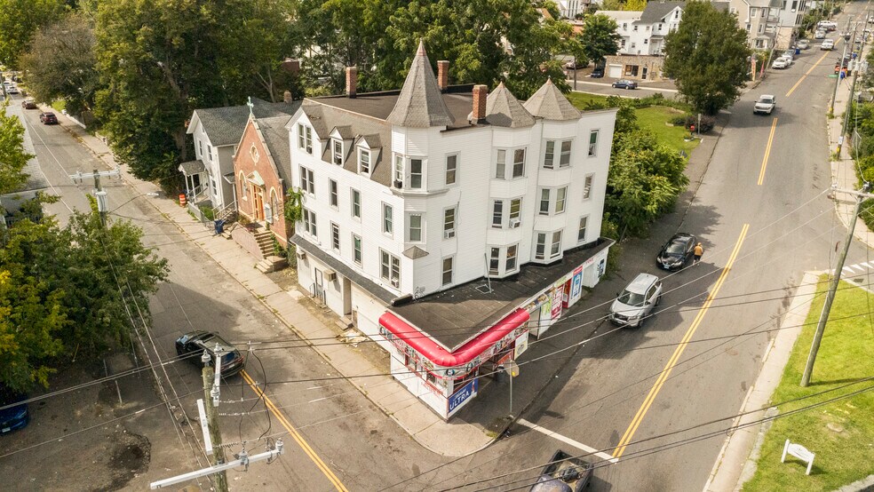 More Photos Of 5 Hill St, Waterbury Apartments For Sale