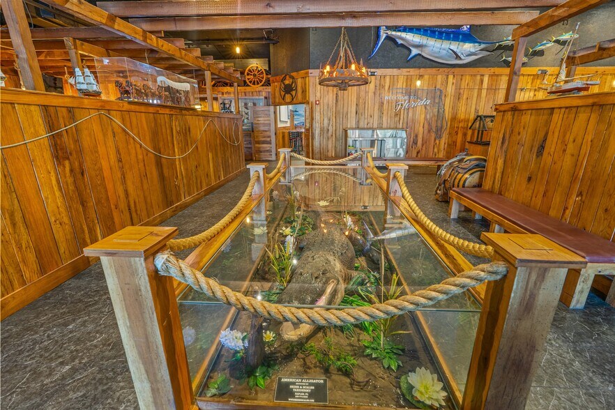 More Photos Of 4170 Us-1 Hwy, Edgewater Restaurant For Lease