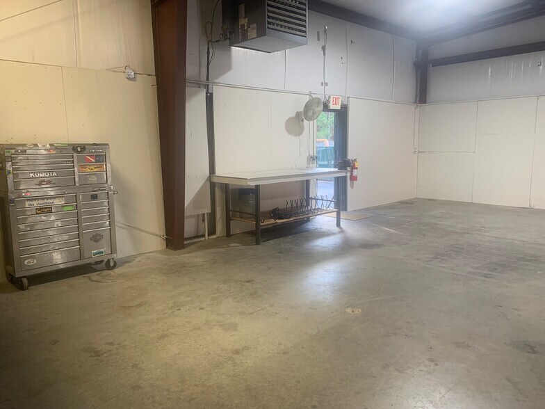 More Photos Of 741 Harry McCarty Rd, Bethlehem Light Distribution For Lease