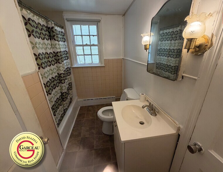 More Photos Of 26 Warren St, Aberdeen Multifamily For Sale