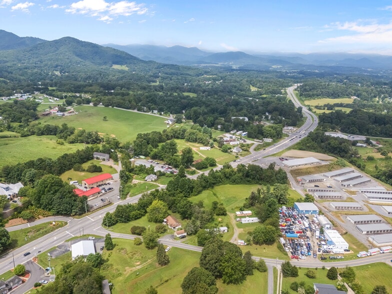 More Photos Of 223 Odonald Rd, Asheville Trailer Camper Park For Sale