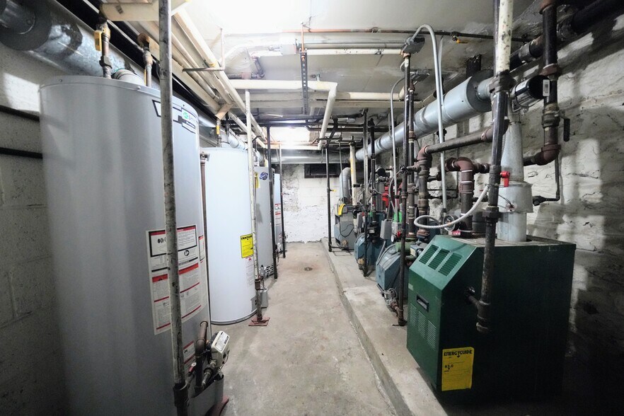 More Photos Of 233 Utica Ave, Brooklyn Storefront Retail Residential For Sale