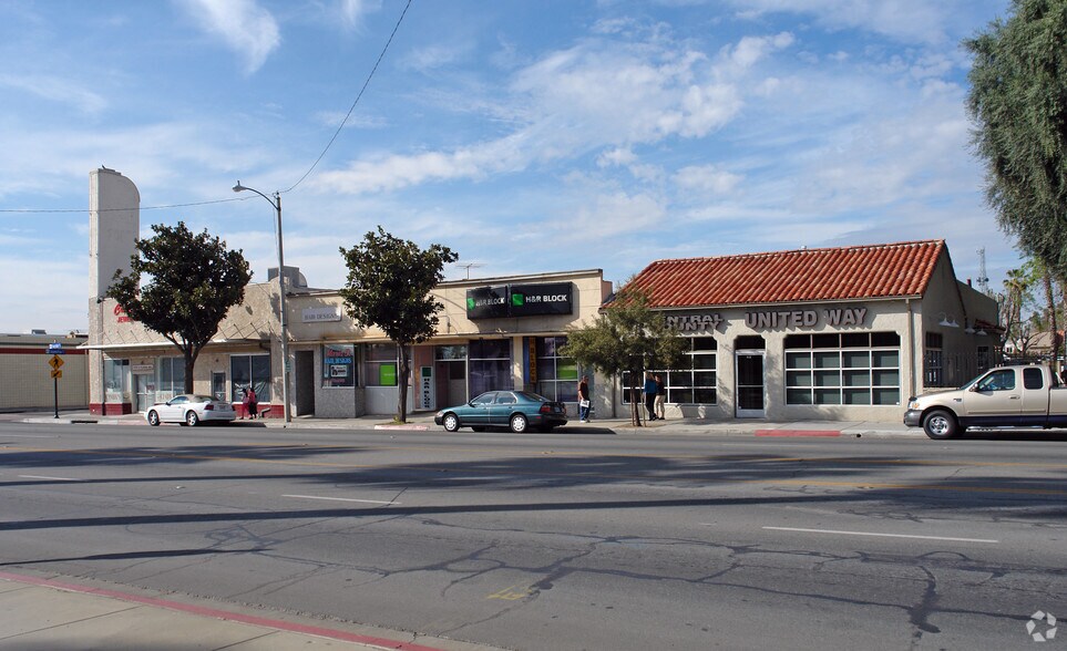 More Photos Of 408-414 E Florida Ave, Hemet Storefront Retail Office For Sale