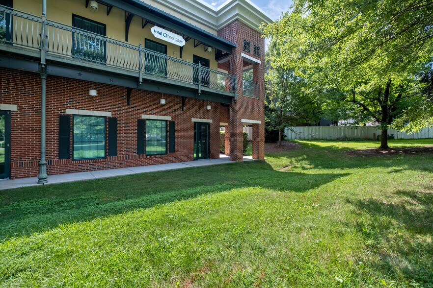 More Photos Of 1171 Market St, Fort Mill Medical For Sale