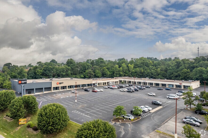 Primary Photo Of 90 Alexandria Pike, Fort Thomas Unknown For Lease