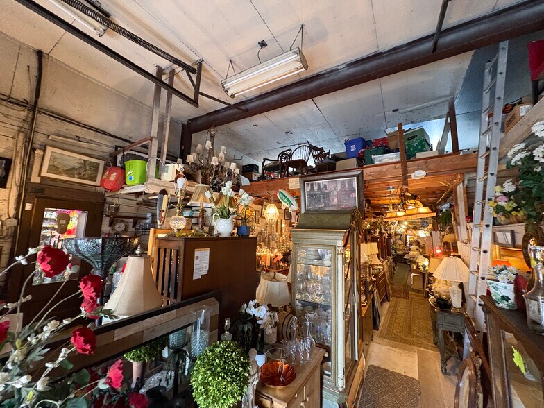 More Photos Of 2048 S Broad St, Hamilton Storefront For Sale