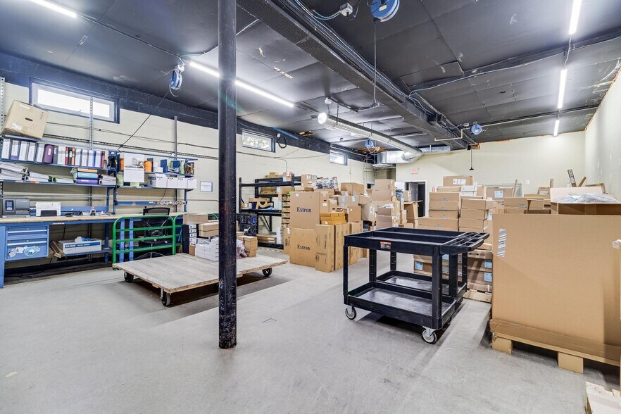 More Photos Of 28275 Three Notch Rd, Mechanicsville Warehouse For Lease