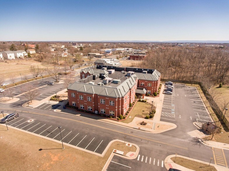 More Photos Of 629 Cedar Creek Grade, Winchester Medical For Lease