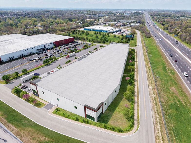 More Photos Of 230 Mundy Memorial Dr, Mount Juliet Warehouse For Lease