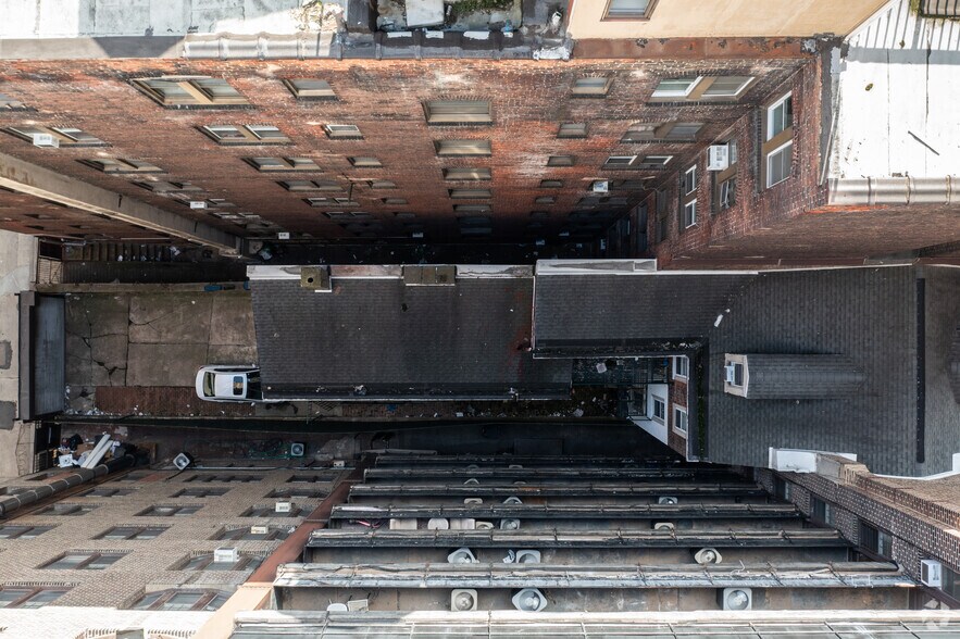 More Photos Of 1325 Spruce St, Philadelphia Hotel For Sale