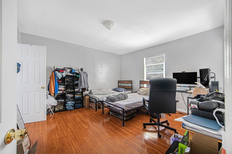 More Photos Of 2110 Ashby Ave, Berkeley Multifamily For Sale