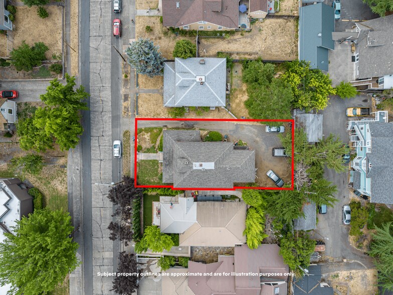 More Photos Of 807 NW 5th St, Grants Pass Apartments For Sale