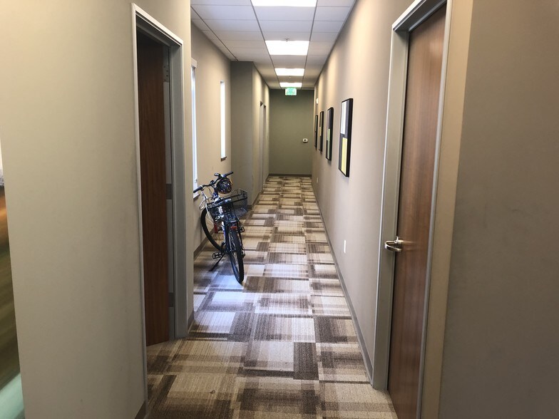 More Photos Of 329 Primrose Rd, Burlingame General Retail For Sale