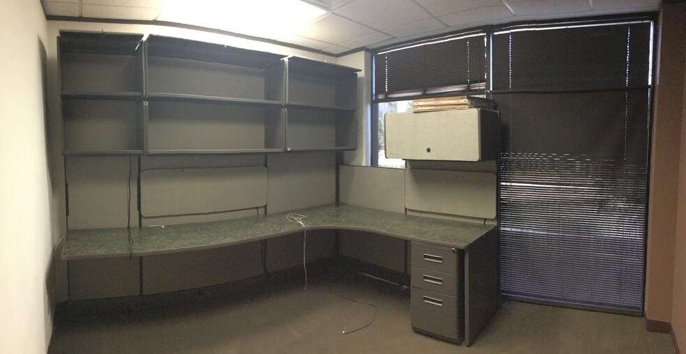 More Photos Of 3200 Steck Ave, Austin Office For Sale