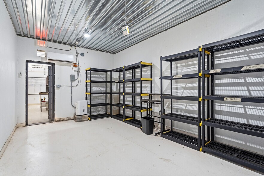 More Photos Of 22900 W Skelly Rd, Haskell Light Manufacturing For Sale