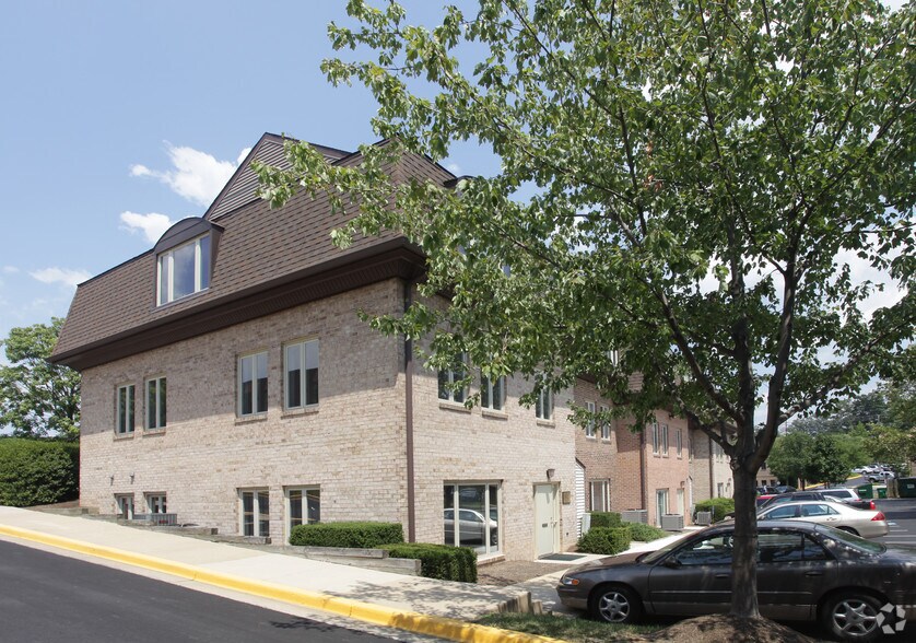 More Photos Of 16029-16059 Comprint Cir, Gaithersburg Medical For Lease