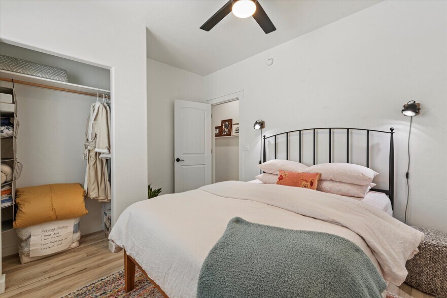 More Photos Of 1905 2nd St, Baker City Storefront Retail Residential For Sale