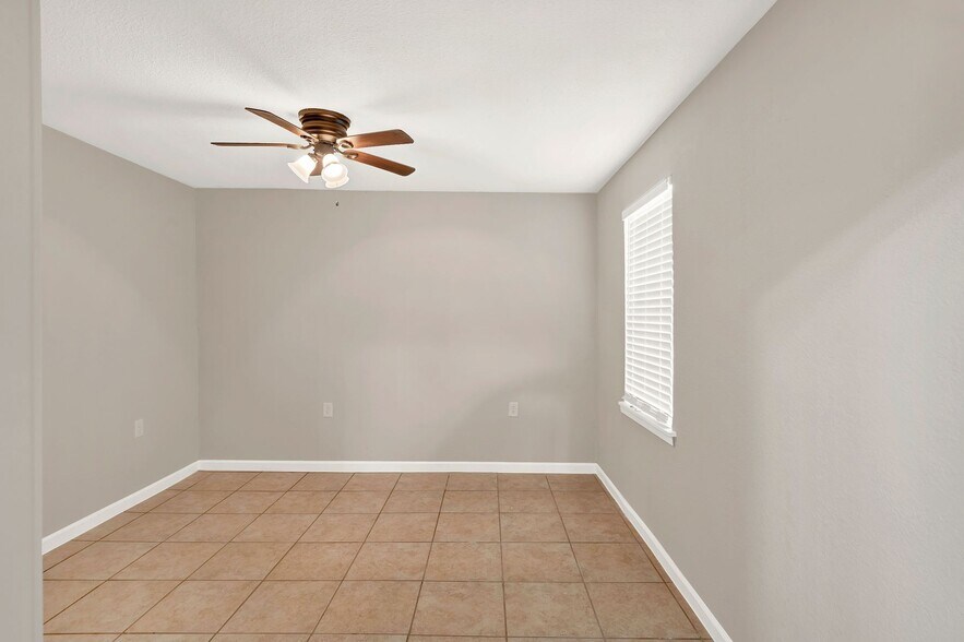 More Photos Of 285 San Antonio, Leming Multifamily For Sale