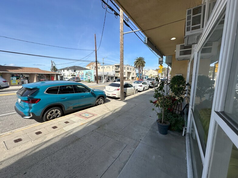 More Photos Of 316 Culver Blvd, Playa Del Rey Storefront Retail Office For Sale