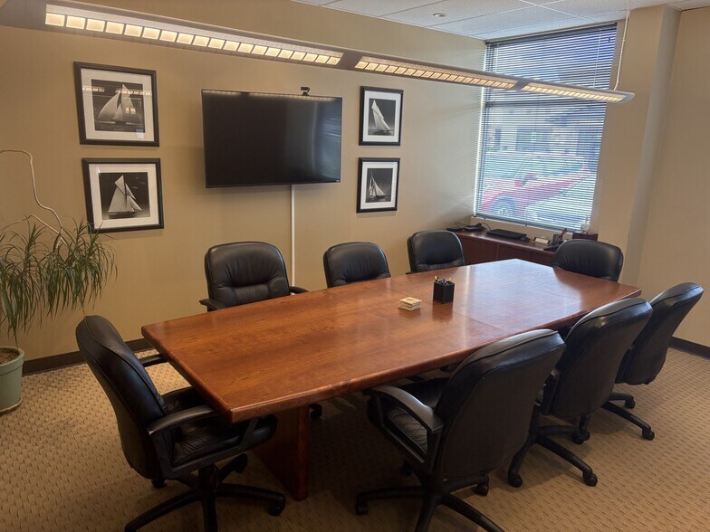 More Photos Of 7691 Shaffer Pky, Littleton Office For Sale