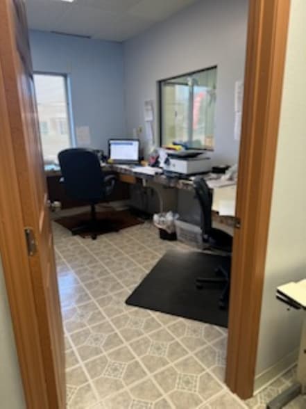 More Photos Of 926 14th St N, Texas City Medical For Sale