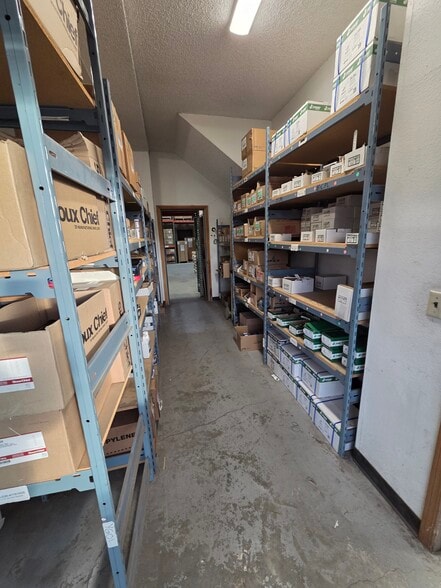 More Photos Of 301 N Lucus Rd, Wasilla Industrial For Sale