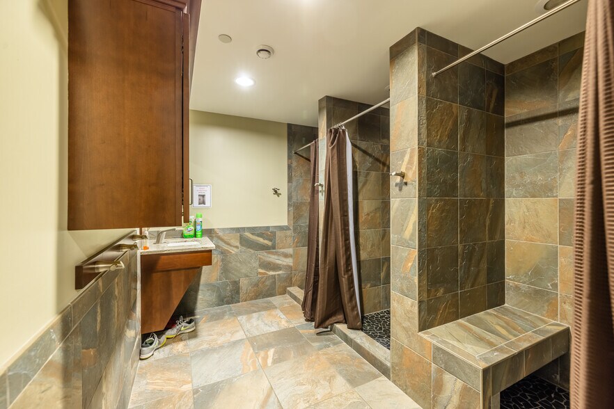 More Photos Of 1020 John St, West Henrietta Loft Creative Space For Sale