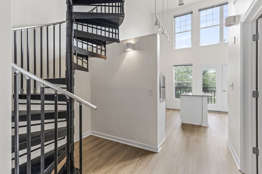 More Photos Of 2113 Ellsworth Blvd, Malta Multifamily For Sale