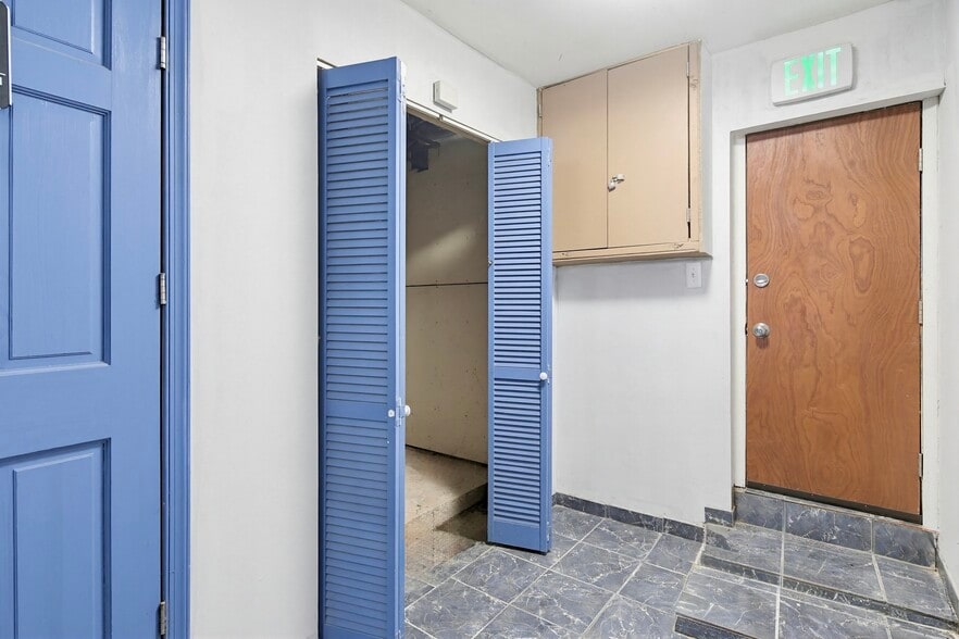 More Photos Of 2712 Pennsylvania Ave, Baltimore Storefront Retail Residential For Lease