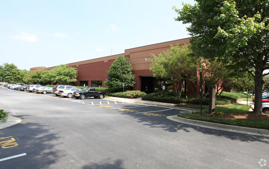 Primary Photo Of 1750 Beaver Ruin Rd, Norcross Flex For Sale