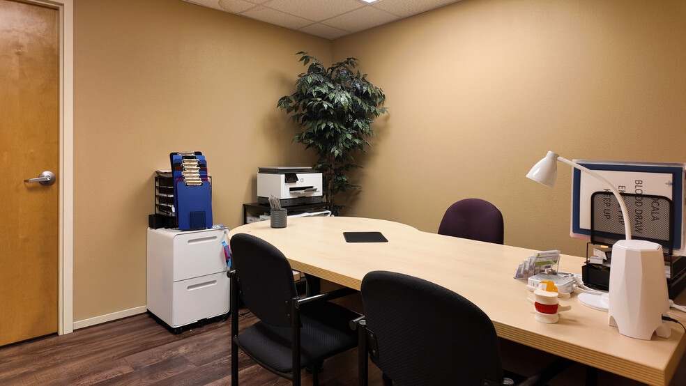 More Photos Of 3235 SW 34th St, Ocala Medical For Lease