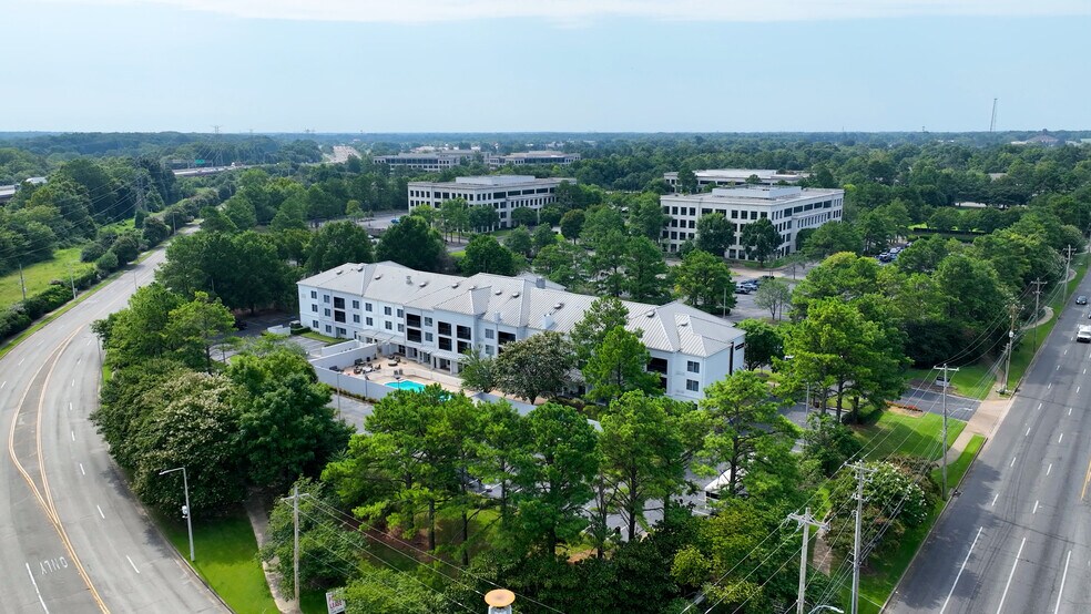 Primary Photo Of 3076 Kirby Pky, Memphis Hotel For Sale