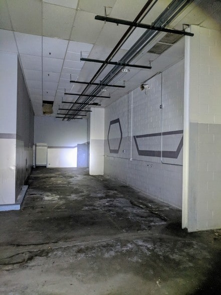 More Photos Of 3250-3270 Lincoln Hwy, Park Forest Freestanding For Sale