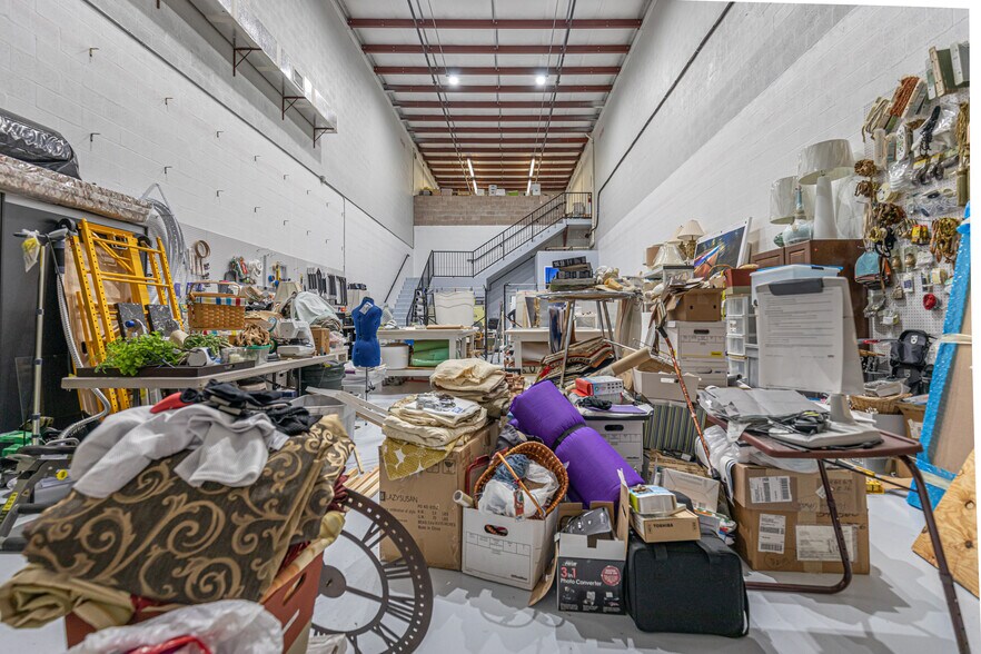 More Photos Of 10951 Harmony Park Dr, Bonita Springs Warehouse For Lease