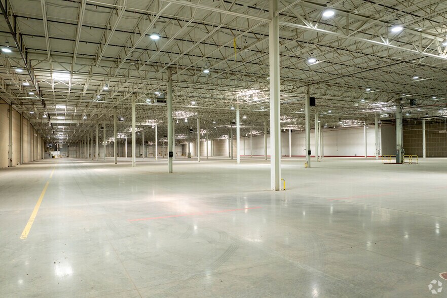 More Photos Of 1300 Desert Willow Rd, Los Lunas Manufacturing For Sale