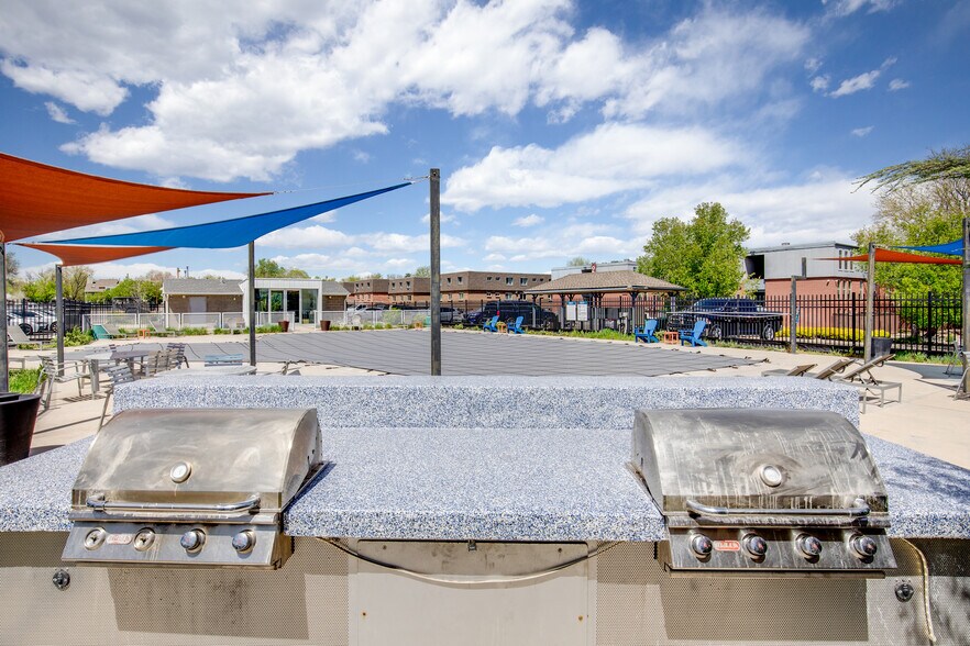 More Photos Of 175 W Belleview Ave, Englewood Apartments For Sale