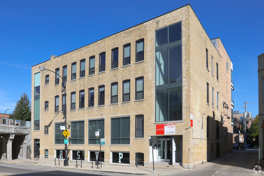 Primary Photo Of 1755 N Damen Ave, Chicago Office Residential For Lease