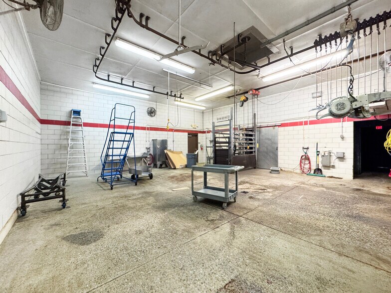 More Photos Of 151 Slaughter House Rd, Claysburg Warehouse For Sale